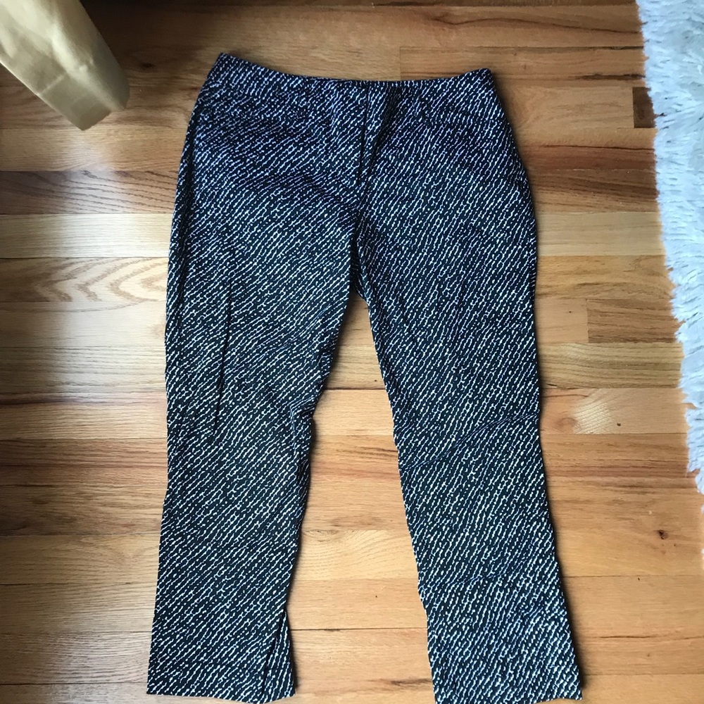 Funky Cropped New York & Company Work Capris